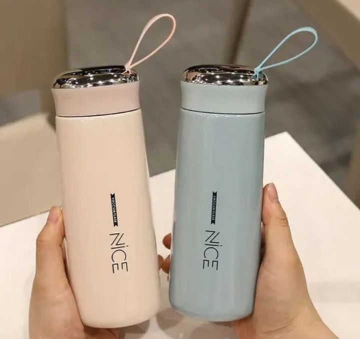 Nice Vacuum Flask Water Bottle with Carry Loop
